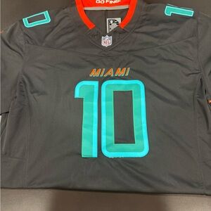 Nike Black Miami Tyreek Hill # 10 NFL Jersey Collar with 'Go Fins!'